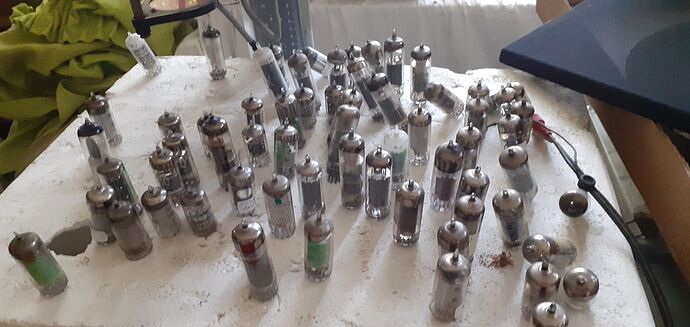 12  le lot 45 euros