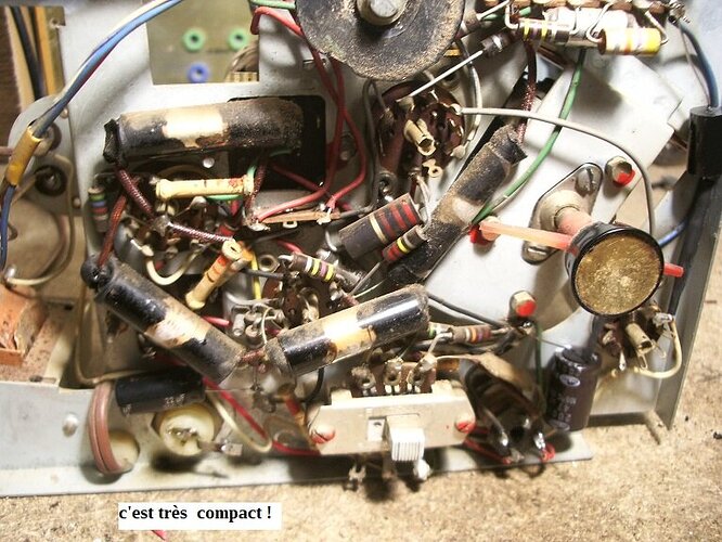 chassis compact