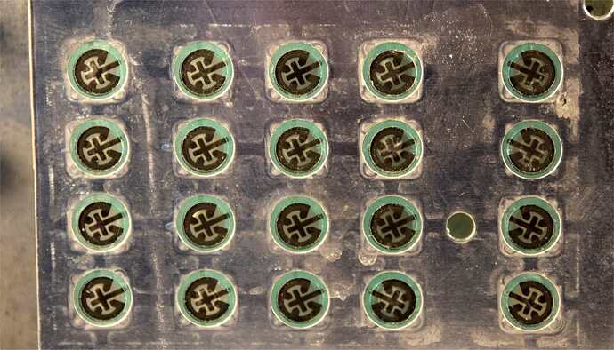 SMT - Contact 4-r.jpg