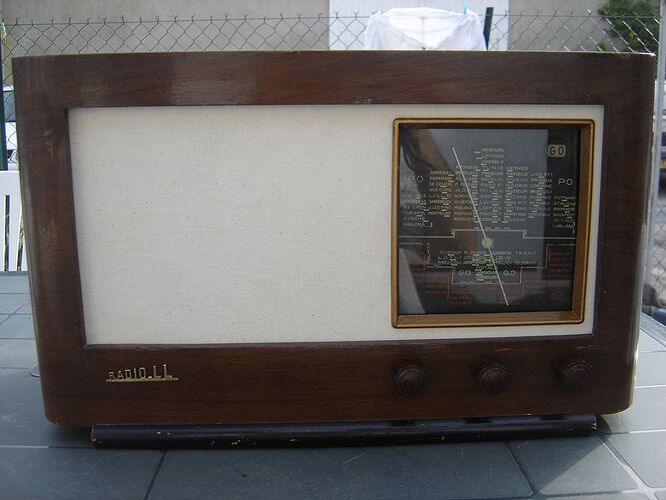 RADIO L.L. 541A Supervox 006 [1024x768].jpg