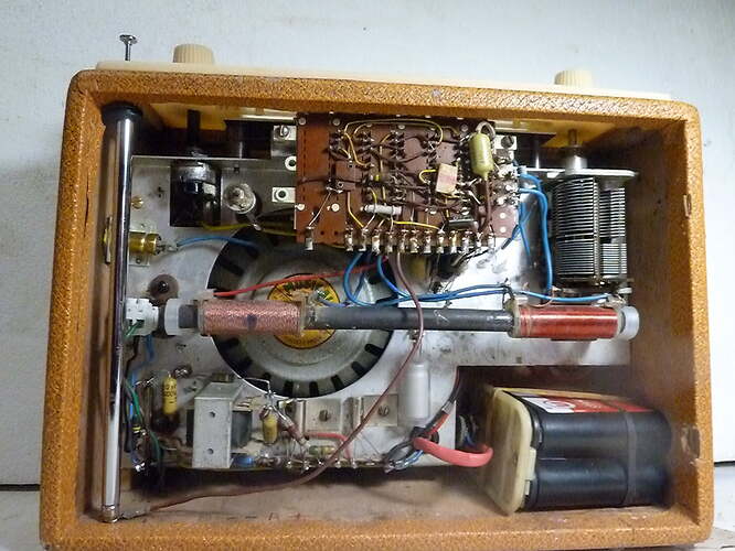 Radio transistor germ châssis