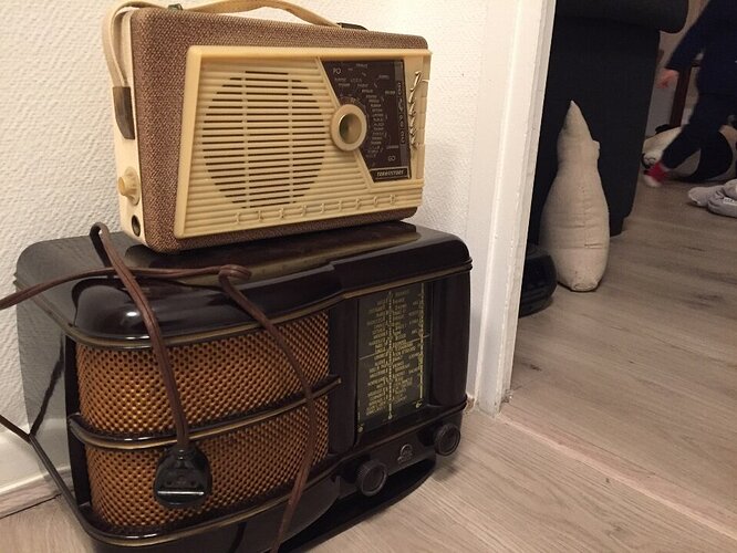RADIO