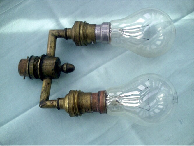 double douille a gland avec lampes