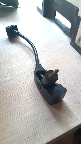 bras PU 1