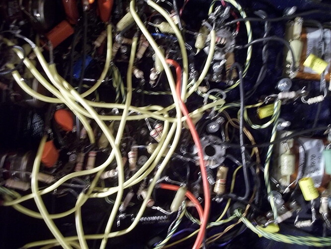 ampli J.L a 6V6 dessous (2)