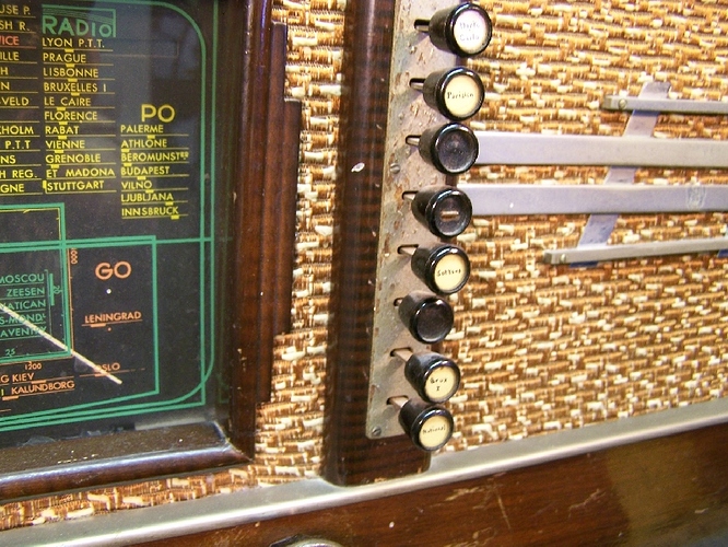 b3