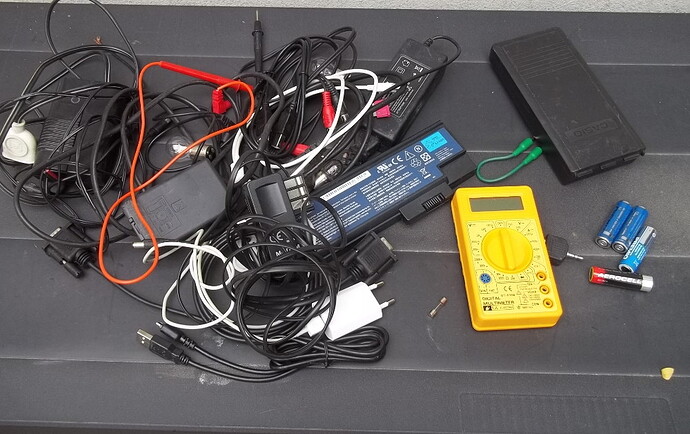 lot cordons et electronique