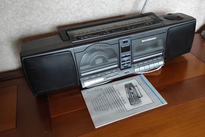 radio-K7-cédés-schneider