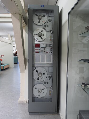 1200px-Assman_MS200_tapeunit