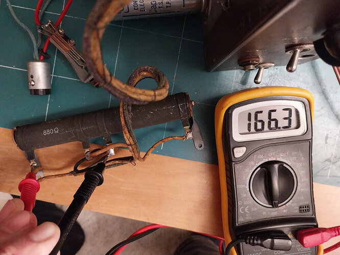 resistance 880 Ohms