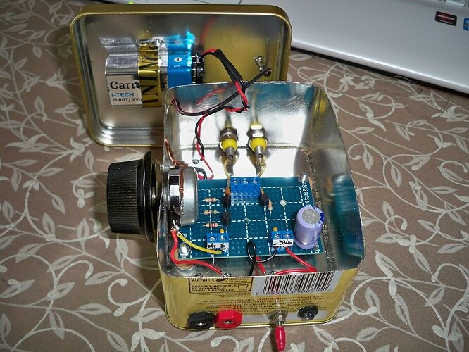 boitier ampli fini-1.jpg