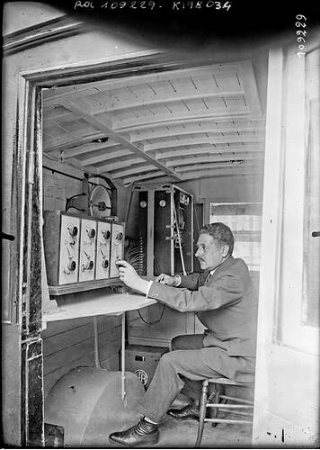 TSF_préfecture_opérateur_et_appareil1926  Agence_Rol