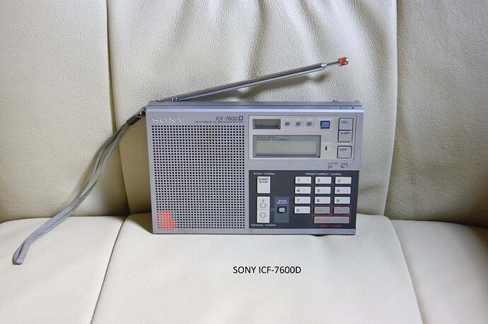 Sony ICF-7600D