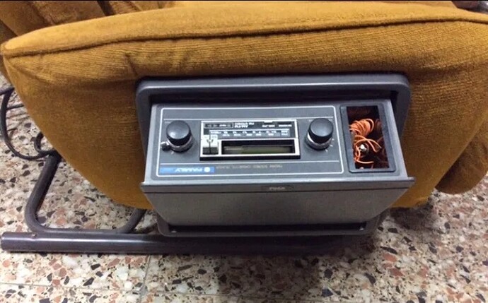 fauteuil radio'