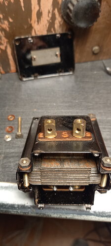 Bornes secondaire 461 ohms