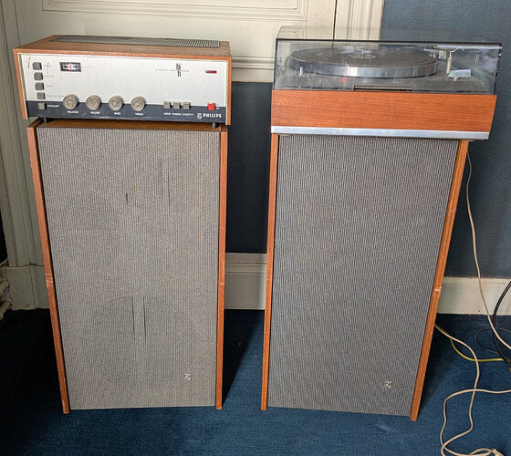 6b9527c8-70bf-49c7-a59c-463b96946bbc~1