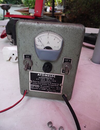 Ancien chargeur atomelec (4)