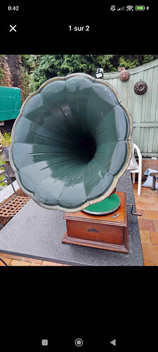 Screenshot_2025-12-07-00-42-14-161_com.facebook.katana