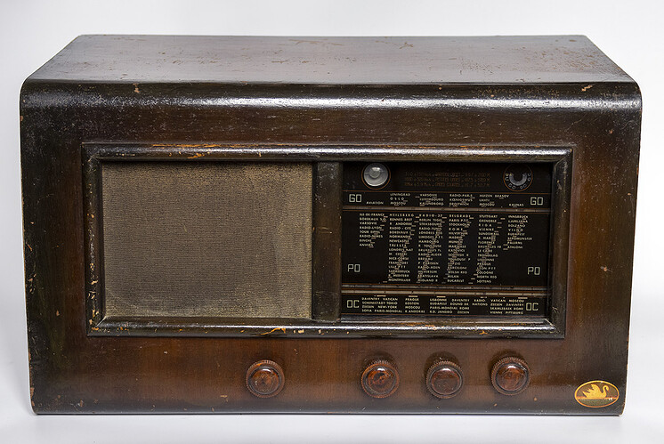 récepteur Le Cygne Radio_l