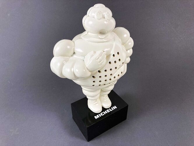 michelin-bibendum-radio-vintage-werbefigur-60s-70s-plastik (4)