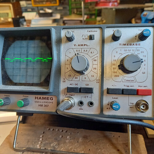 Oscillo_output U2