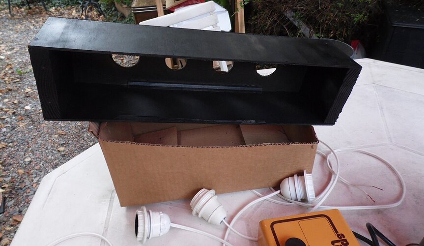 Modulateur et spots bricolage (11)