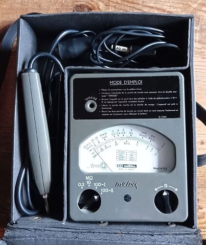 Metrix 405F dans housse