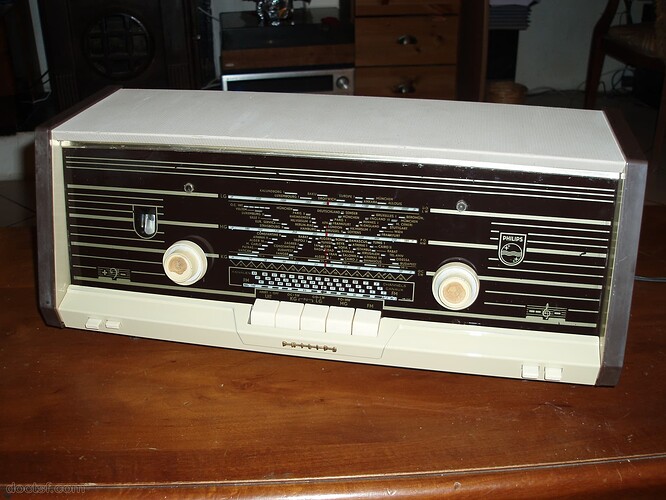 Philips B4X-02A 1960
