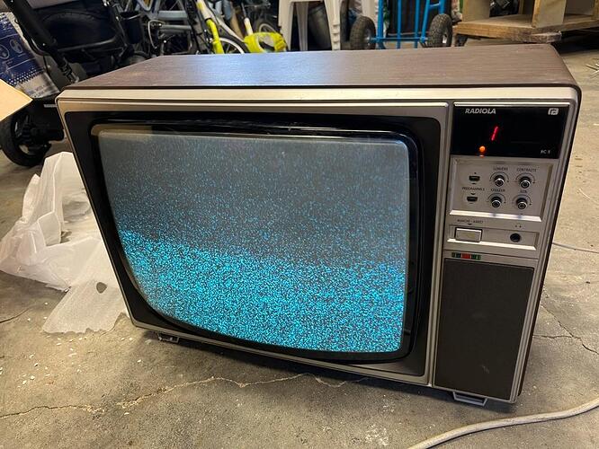 tv radiola 3