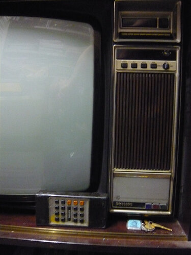 radio-TVC-rideau ouvert avec telecom