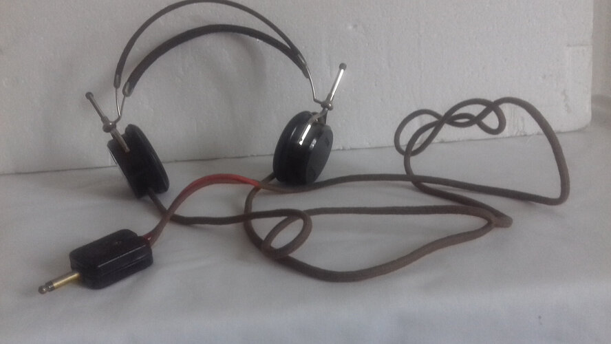 Casque Cema