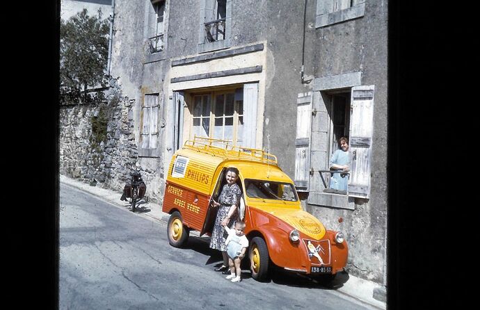 2cv philips