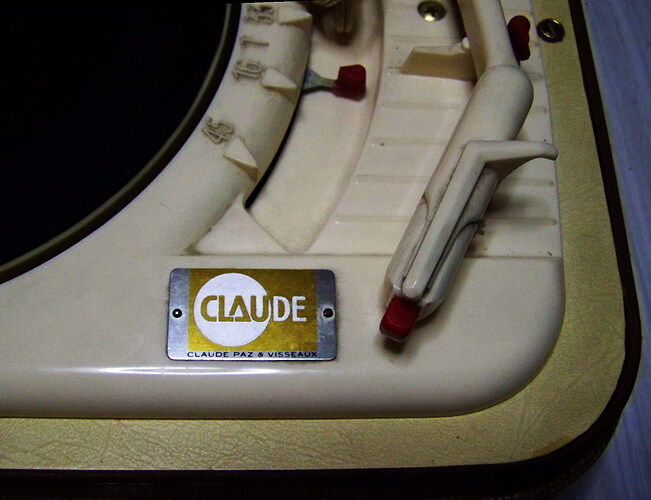 td_claude_tête