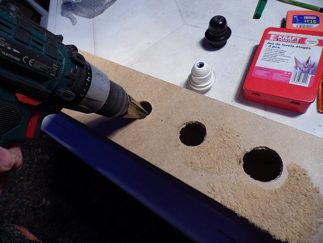 Modulateur et spots  bricolage (6)