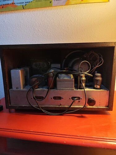 arrière radio ARM