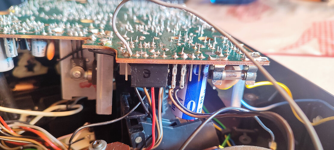 Connecteur 4 broches Dial Light