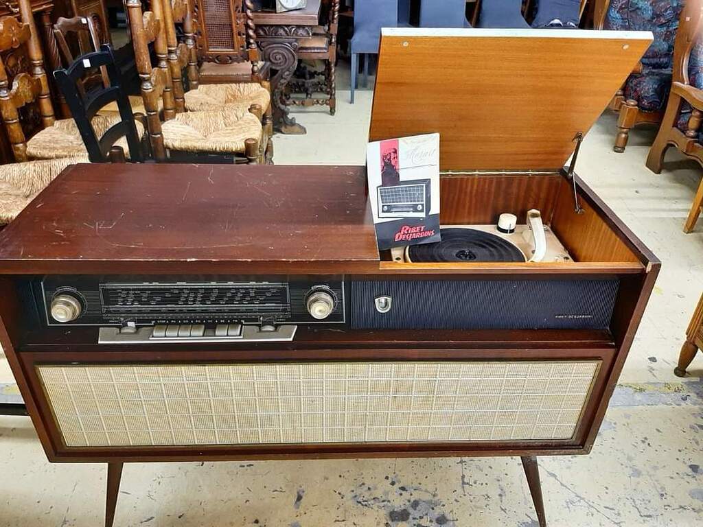 Rarissime amplificateur stéréophonique Ribet Desjardins PA-2 99,99 Rarissime amplificateur stéréophonique Ribet Desjardins PA-2 99,99