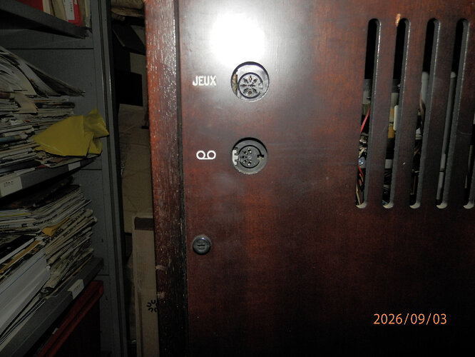 P9030057