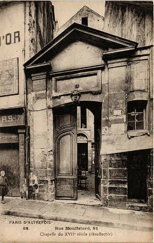 932-paris-paris-rue-mouffetard-chapelle-xviie-siecle