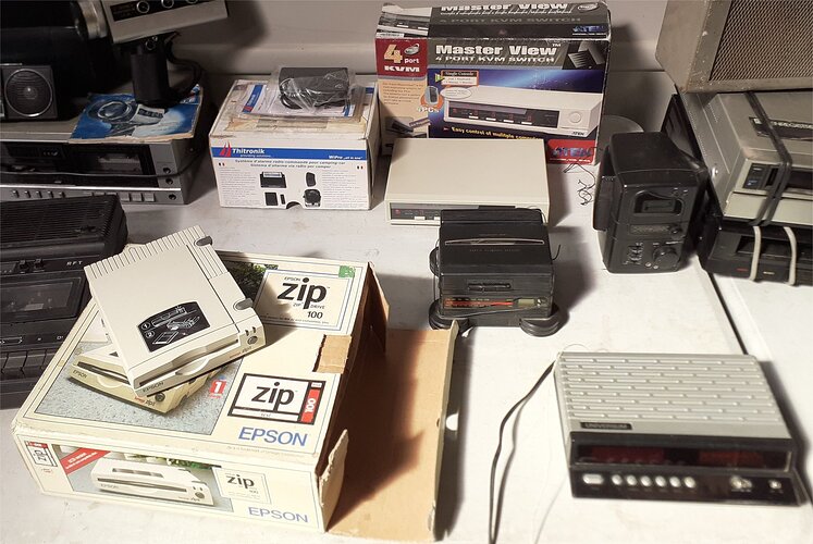 LecteursCassette_Disquette_Postes90_AlarmeCC