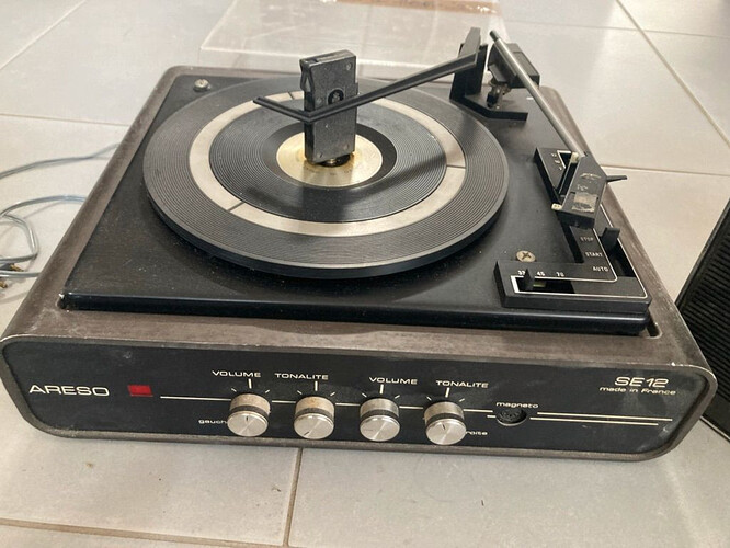 Areso SE-12