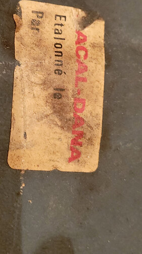 8100_CAL_Rac_Dana