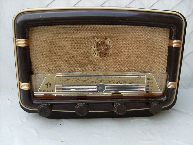 RADIO TEST MADRIGAL 53