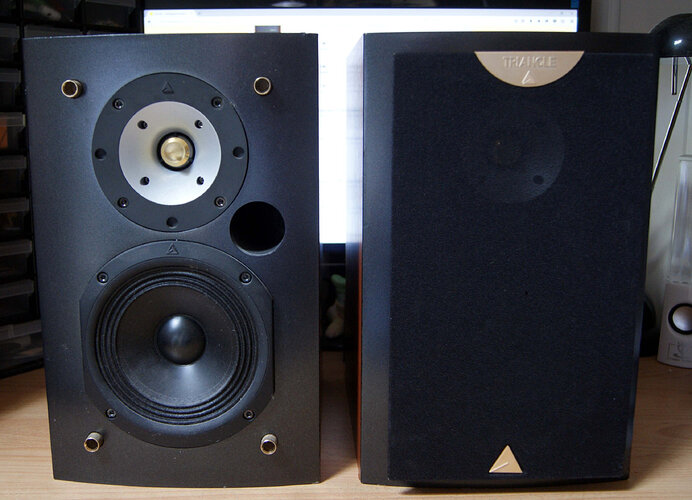 triangle-stella-es_i40416M1