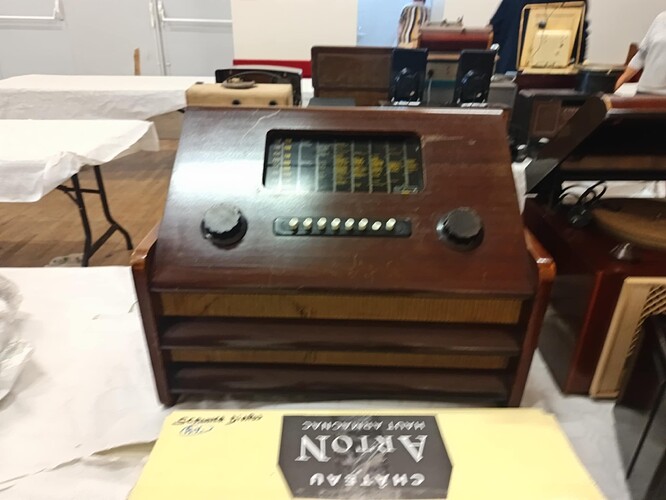 Salon radio de l'agenais 13