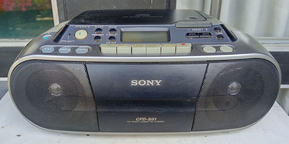 Sony CFD-S01 AV