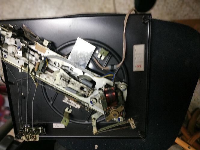 IMG_20260503_platine grundig 1