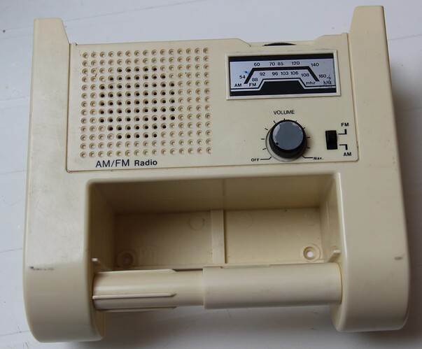 Radio trone