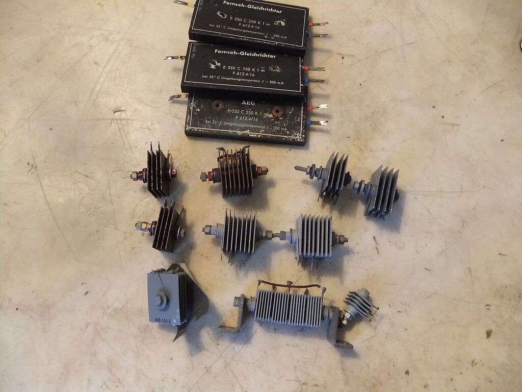 2 Ponts Redresseurs MIC W08M - Lot De 2, Neufs Dans Leur Emballage D'origine