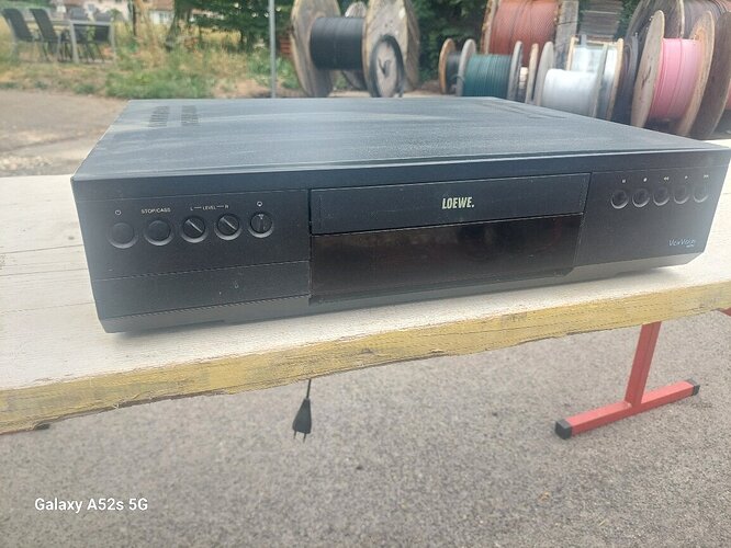 Loewe 3600H